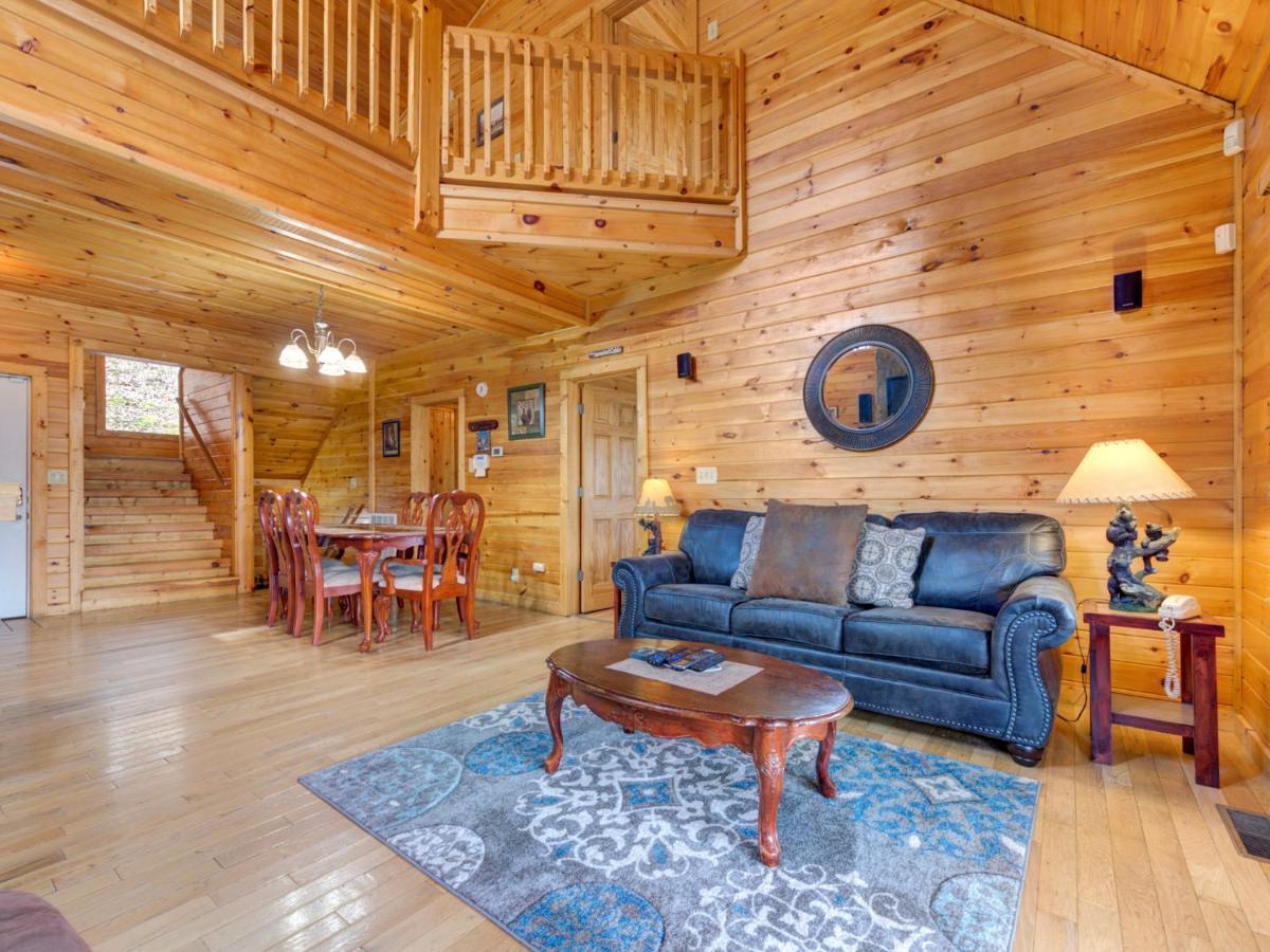 Splashing Sunrise, 2 Bedrooms, Private Pool, Arcade, Hot Tub, Sleeps 6 Pigeon Forge Exterior photo