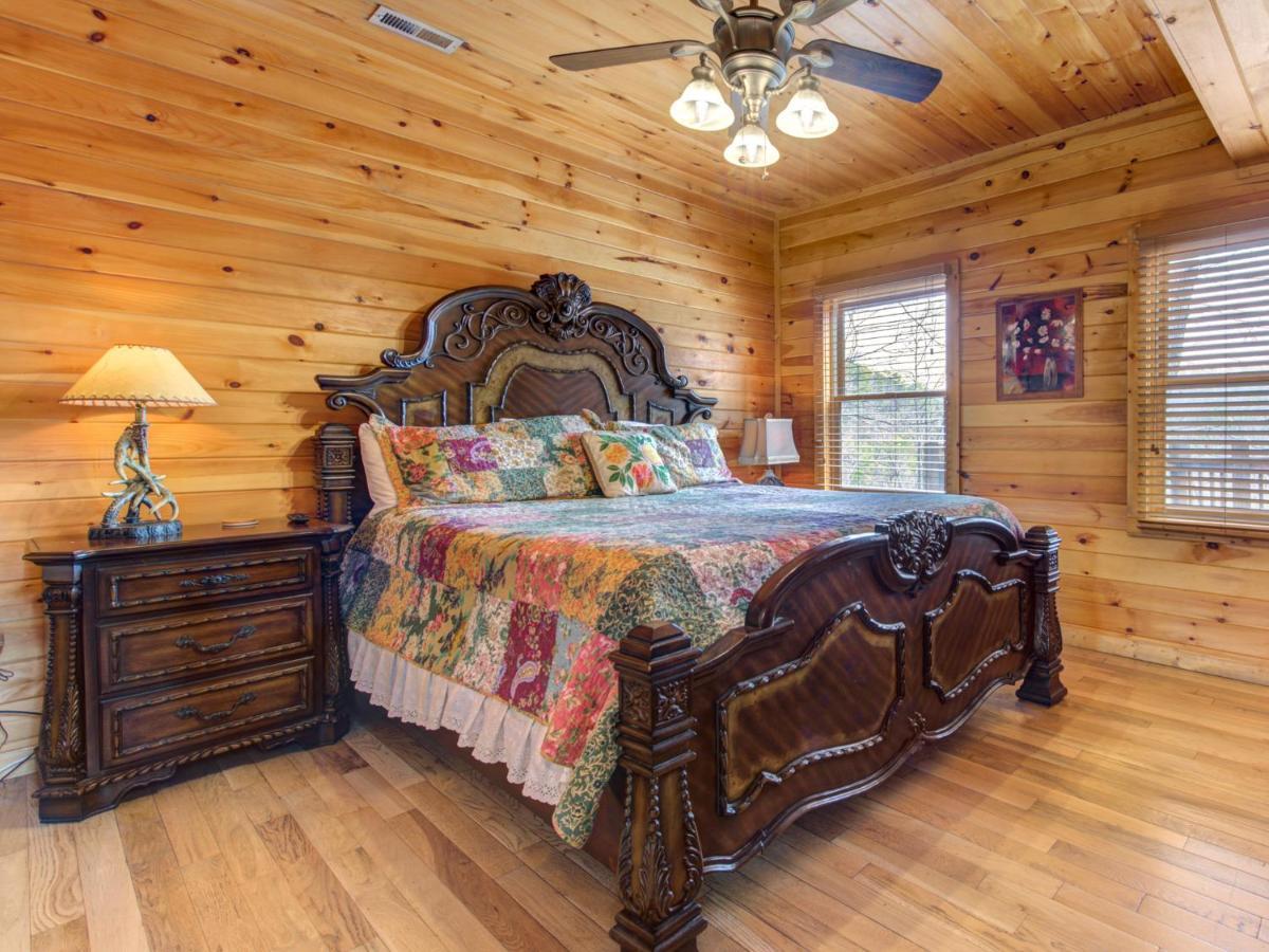 Splashing Sunrise, 2 Bedrooms, Private Pool, Arcade, Hot Tub, Sleeps 6 Pigeon Forge Exterior photo